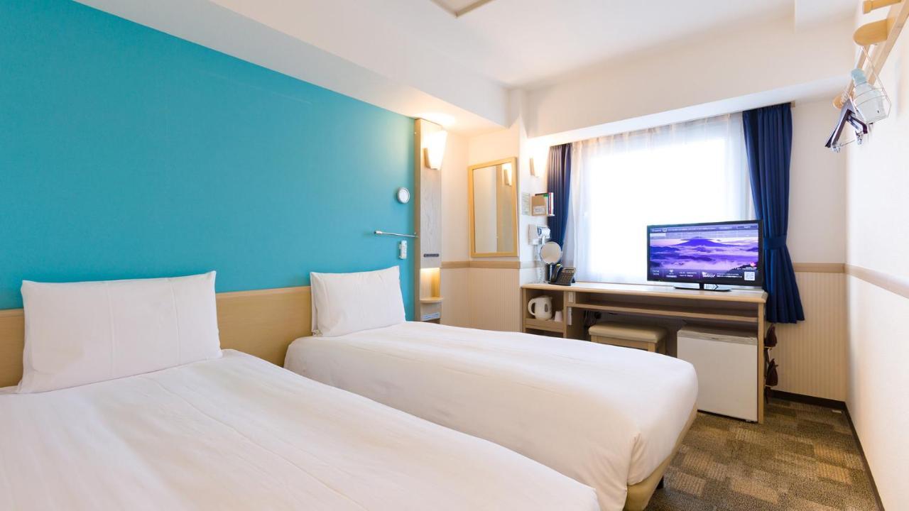 Toyoko Inn Shin-Aomori-Eki Higashi-Guchi Dış mekan fotoğraf